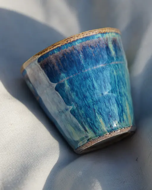 Blue textured tumbler